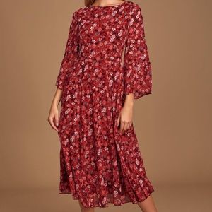 Right Time Red Floral Print Tiered Midi Dress